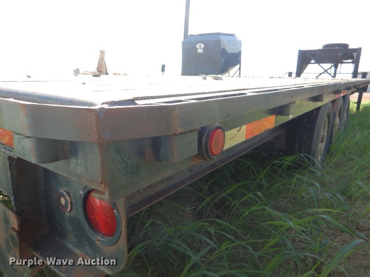 image for item DF2218 1987 Belshe F4-3AGN equipment trailer