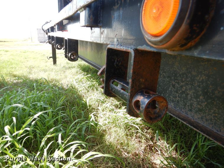 image for item DF2218 1987 Belshe F4-3AGN equipment trailer