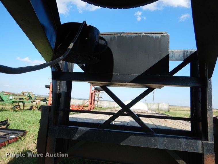 image for item DF2218 1987 Belshe F4-3AGN equipment trailer