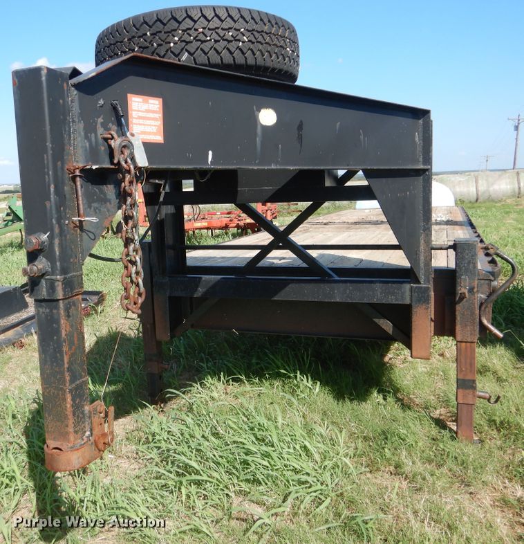 image for item DF2218 1987 Belshe F4-3AGN equipment trailer