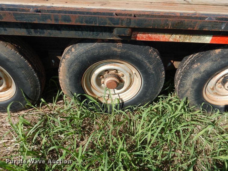 image for item DF2218 1987 Belshe F4-3AGN equipment trailer