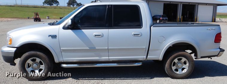 image for item DF2227 2002 Ford F150 SuperCrew pickup truck