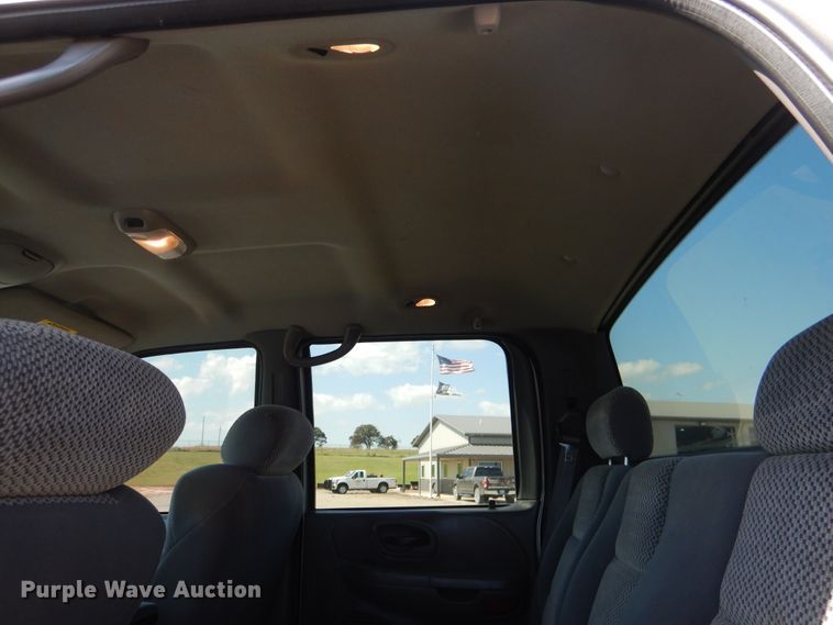 image for item DF2227 2002 Ford F150 SuperCrew pickup truck