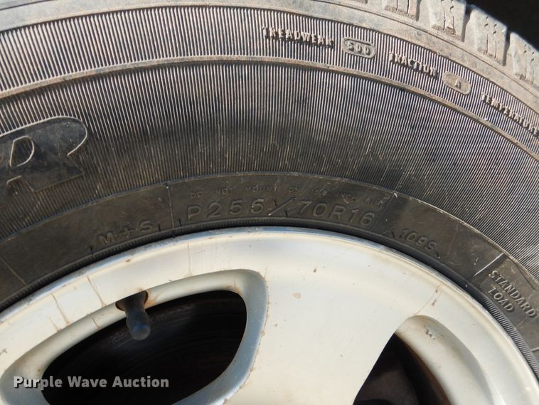 image for item DF2227 2002 Ford F150 SuperCrew pickup truck