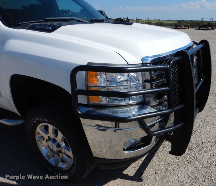 image for item DF2229 2012 Chevrolet Silverado 2500HD LT pickup truck