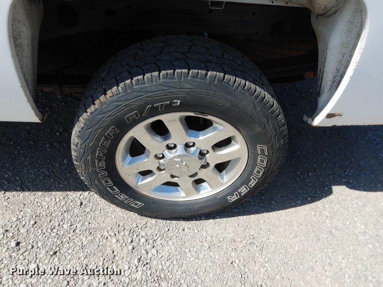 image for item DF2229 2012 Chevrolet Silverado 2500HD LT pickup truck