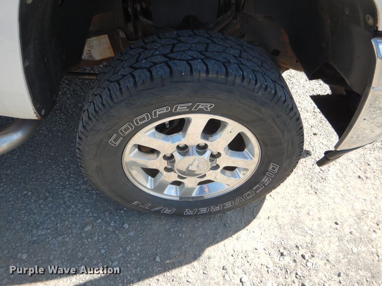 image for item DF2229 2012 Chevrolet Silverado 2500HD LT pickup truck