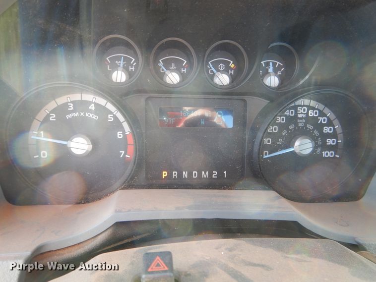 image for item DF2238 2014 Ford F250 Super Duty pickup truck