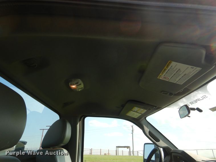 image for item DF2238 2014 Ford F250 Super Duty pickup truck