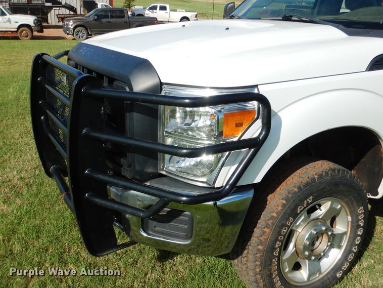 image for item DF2238 2014 Ford F250 Super Duty pickup truck