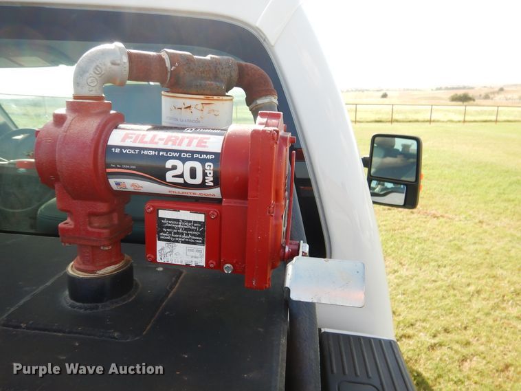 image for item DF2238 2014 Ford F250 Super Duty pickup truck