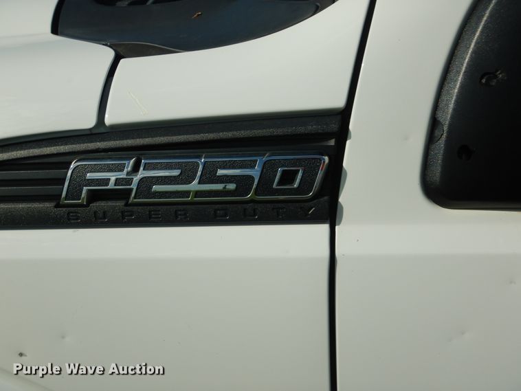 image for item DF2238 2014 Ford F250 Super Duty pickup truck