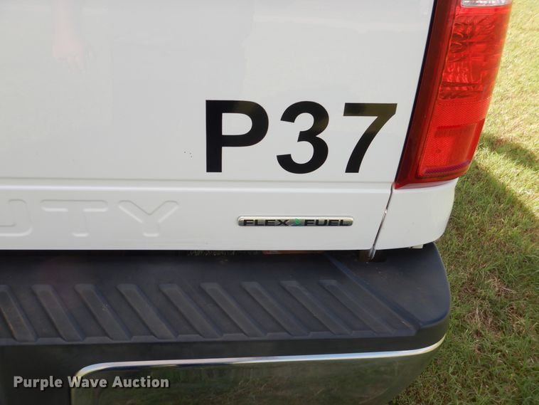 image for item DF2238 2014 Ford F250 Super Duty pickup truck