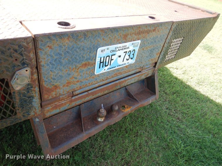 image for item DF2239 1996 Ford F350 XL bale bed pickup truck