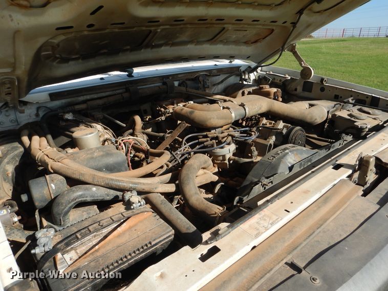 image for item DF2239 1996 Ford F350 XL bale bed pickup truck