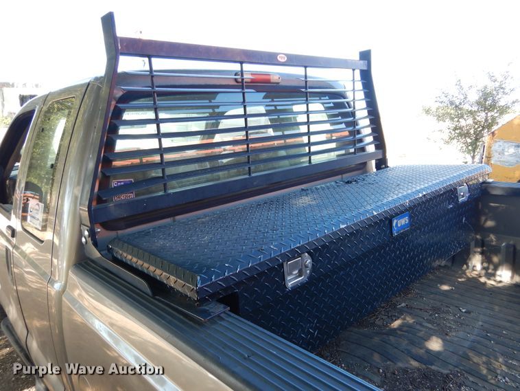 image for item DF2586 2004 Ford F250 Super Duty XLT SuperCab pickup truck