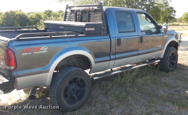 image for item DF2587 2007 Ford F250 Super Duty Lariat Crew Cab pickup truck