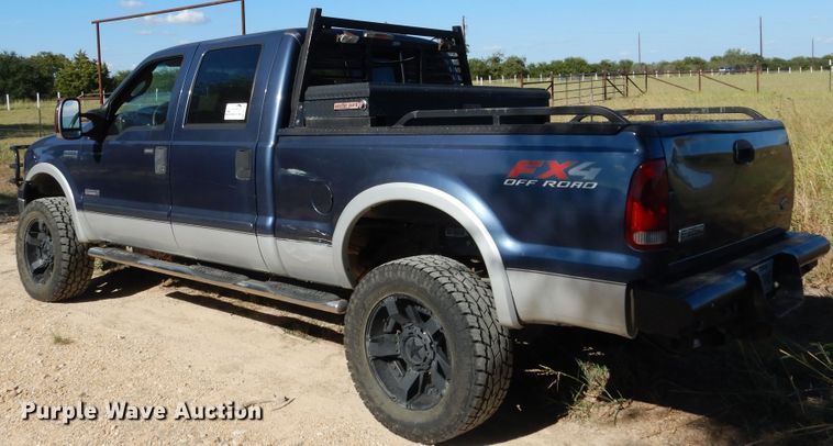 image for item DF2587 2007 Ford F250 Super Duty Lariat Crew Cab pickup truck