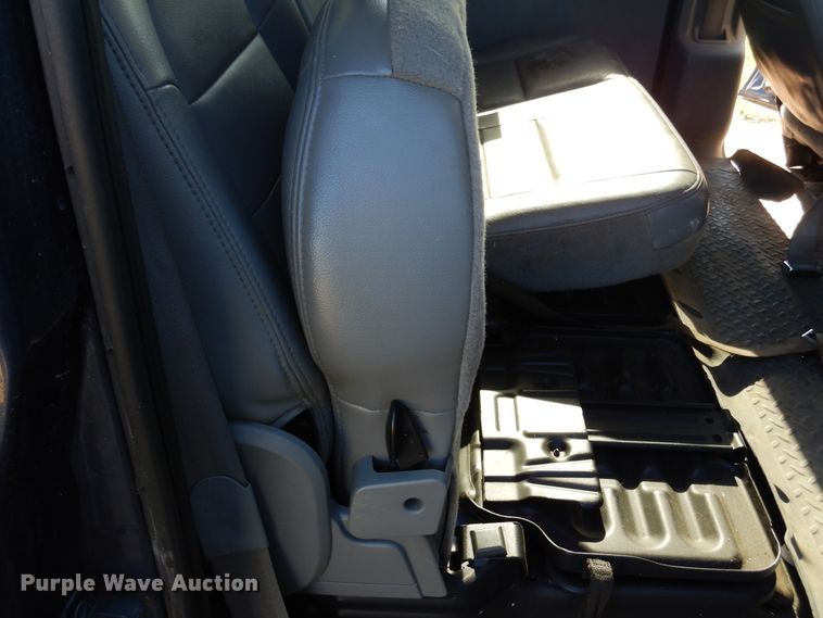 image for item DF2587 2007 Ford F250 Super Duty Lariat Crew Cab pickup truck