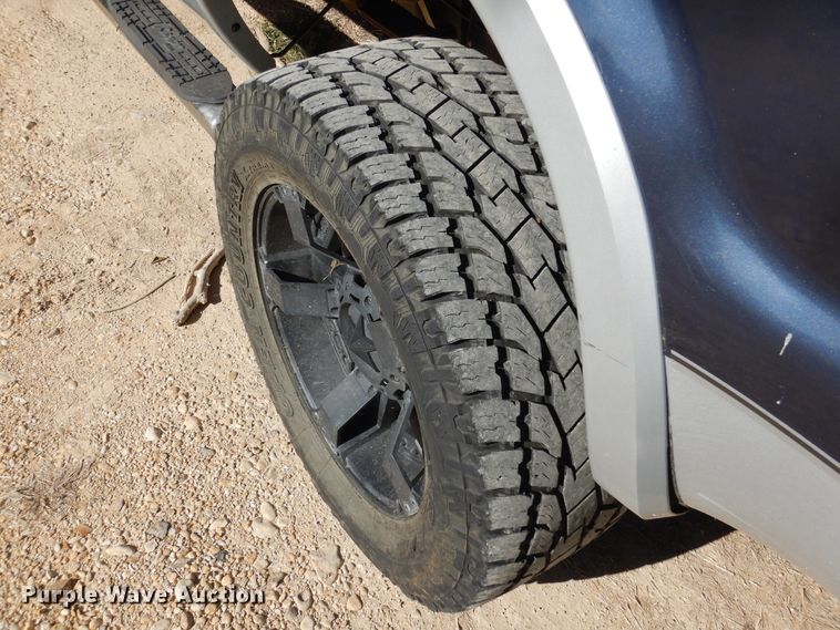 image for item DF2587 2007 Ford F250 Super Duty Lariat Crew Cab pickup truck