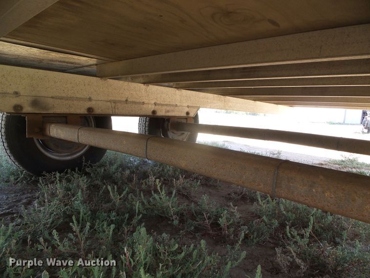 image for item DG0189 2001 Continental Cargo SKA8.524TA1 enclosed cargo/snowmobile trailer