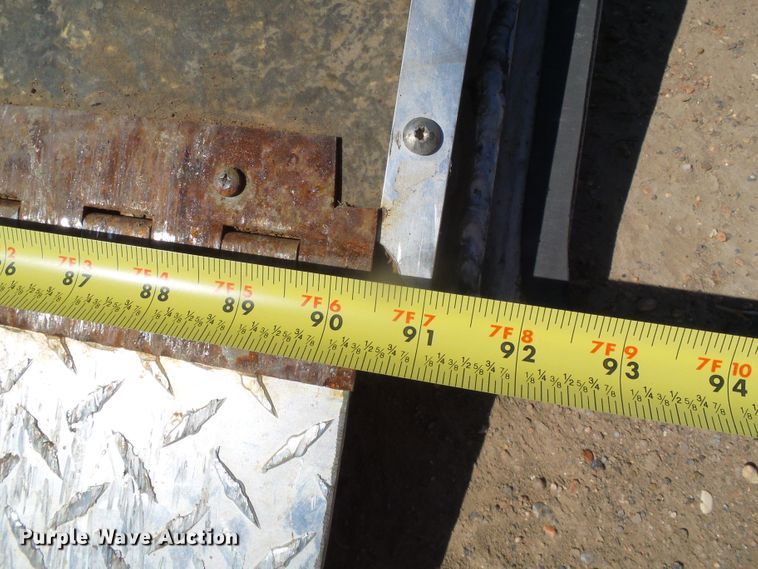 image for item DG0189 2001 Continental Cargo SKA8.524TA1 enclosed cargo/snowmobile trailer