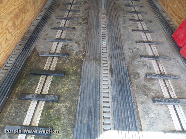 image for item DG0189 2001 Continental Cargo SKA8.524TA1 enclosed cargo/snowmobile trailer