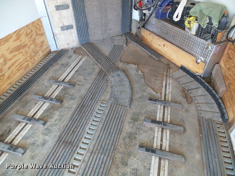 image for item DG0189 2001 Continental Cargo SKA8.524TA1 enclosed cargo/snowmobile trailer