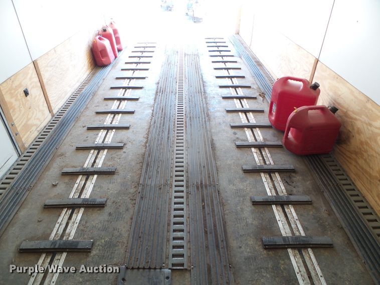 image for item DG0189 2001 Continental Cargo SKA8.524TA1 enclosed cargo/snowmobile trailer