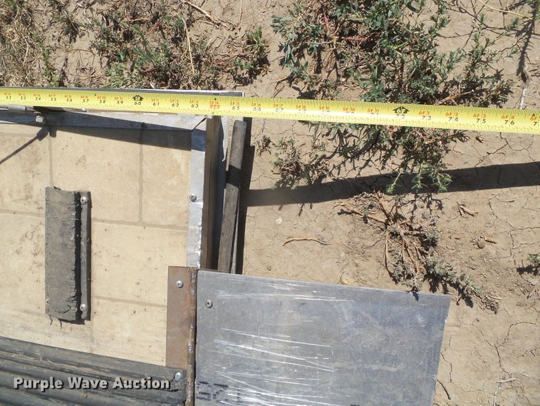 image for item DG0189 2001 Continental Cargo SKA8.524TA1 enclosed cargo/snowmobile trailer