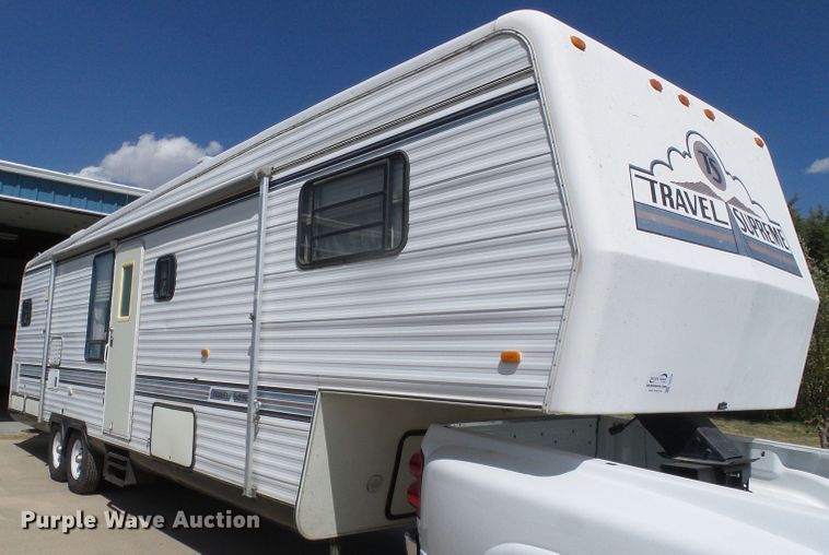 image for item DG0190 1990 Travel Supreme camper