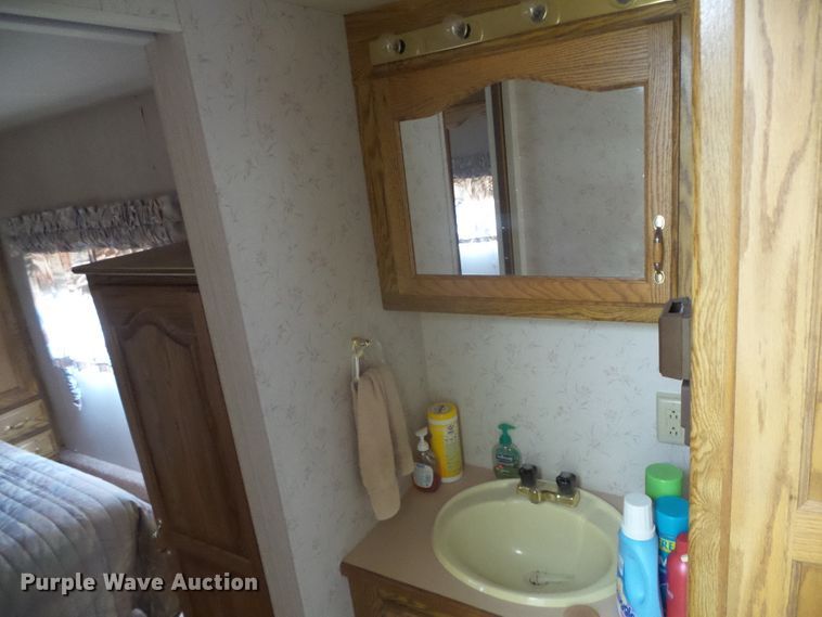 image for item DG0190 1990 Travel Supreme camper