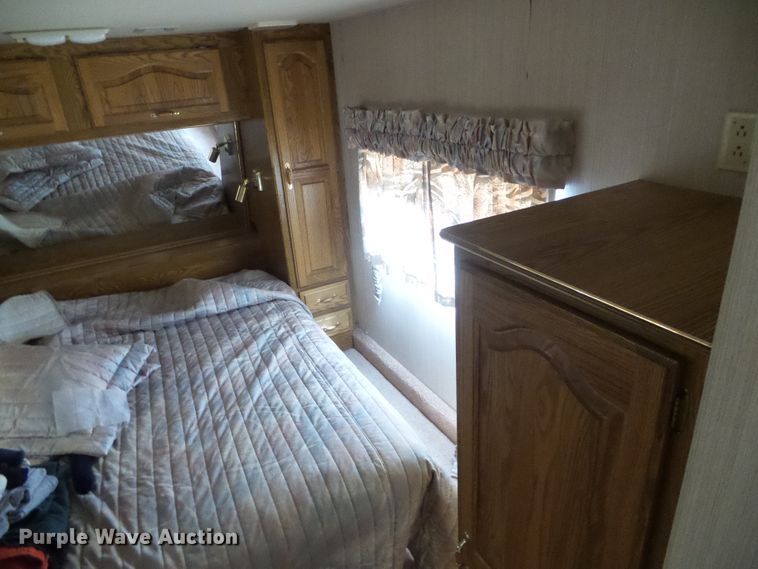 image for item DG0190 1990 Travel Supreme camper