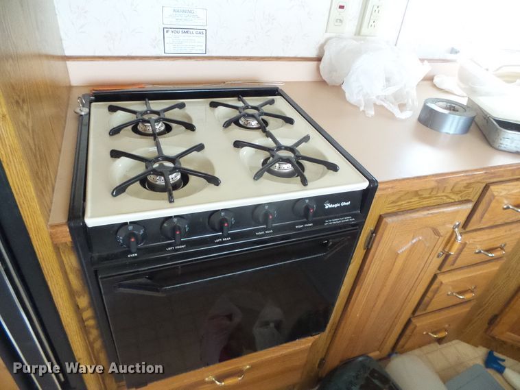 image for item DG0190 1990 Travel Supreme camper