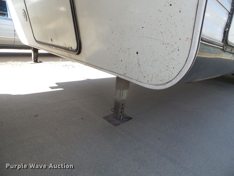 image for item DG0190 1990 Travel Supreme camper