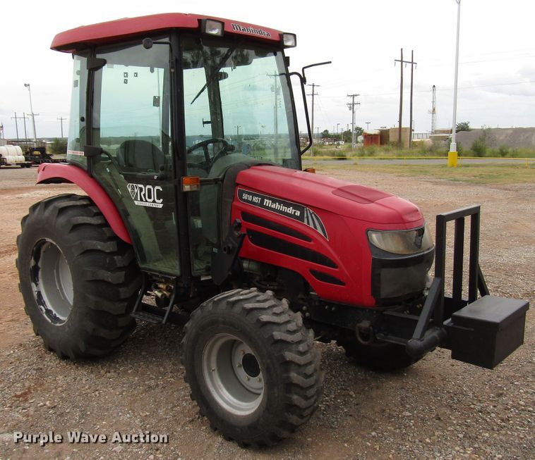 image for item DG0220 Mahindra 5010SH MFWD tractor