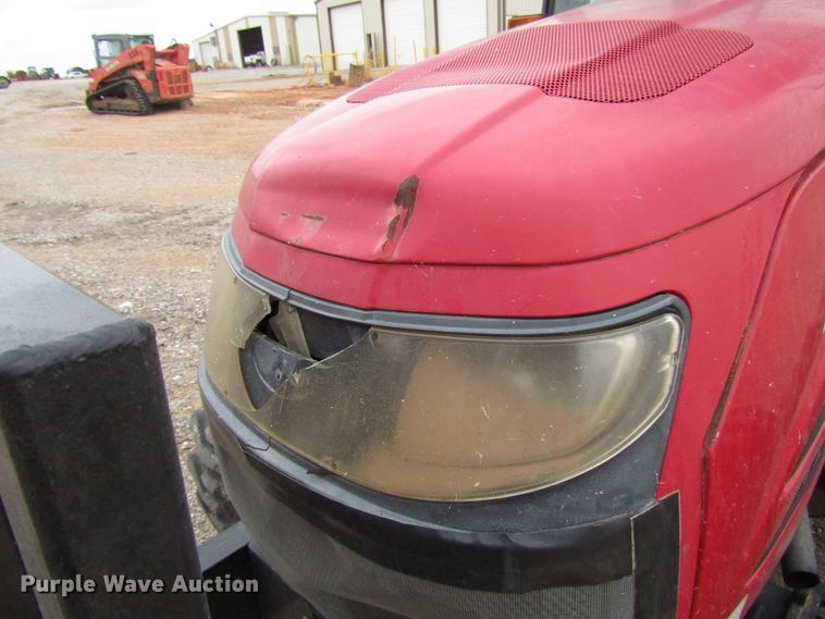 image for item DG0220 Mahindra 5010SH MFWD tractor