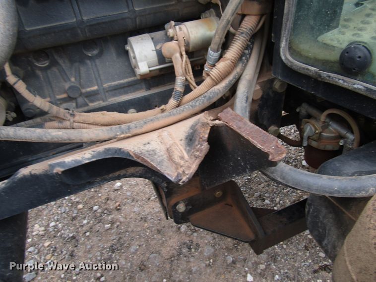 image for item DG0220 Mahindra 5010SH MFWD tractor