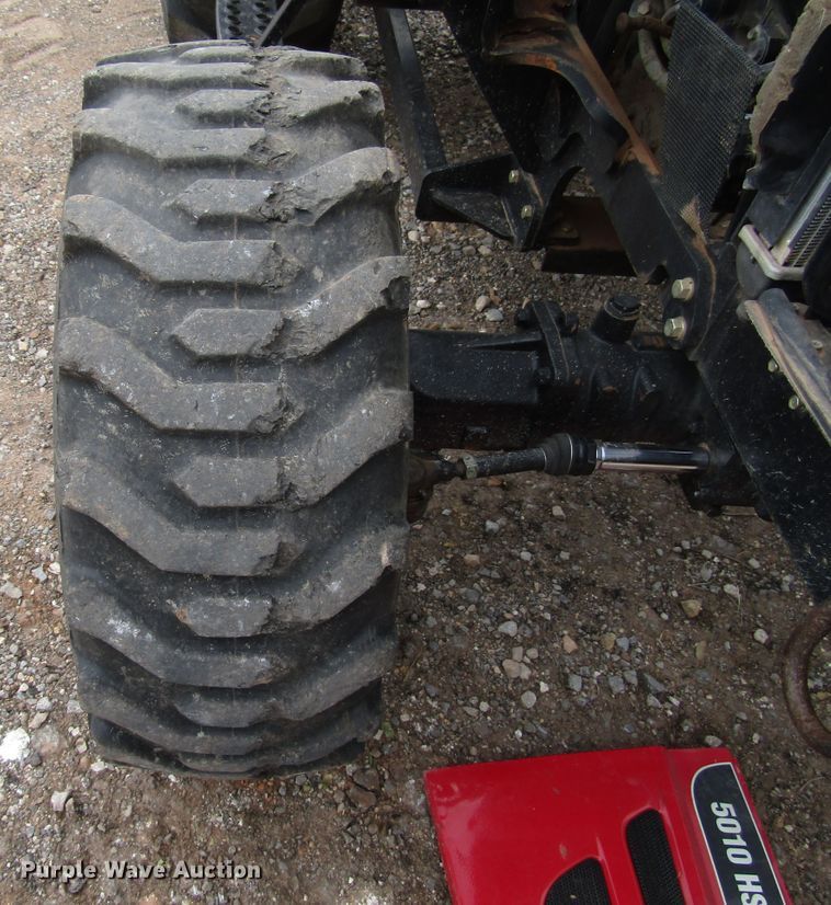 image for item DG0220 Mahindra 5010SH MFWD tractor