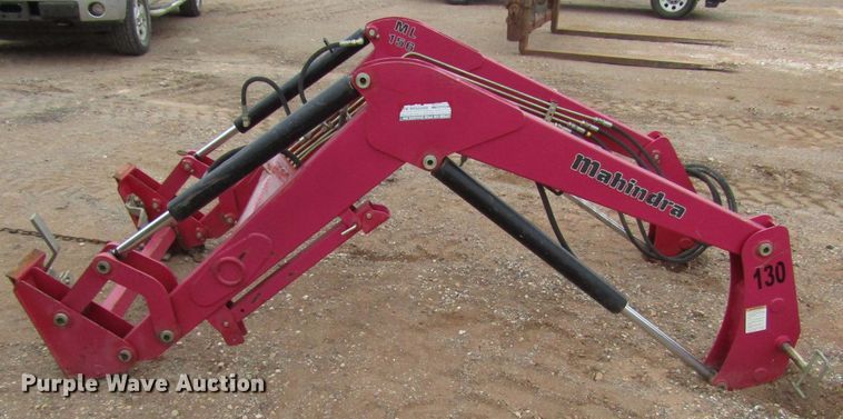 image for item DG0220 Mahindra 5010SH MFWD tractor