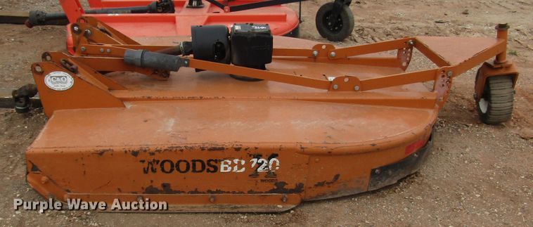 image for item DG0220 Mahindra 5010SH MFWD tractor