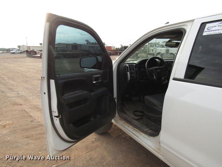 image for item DG0259 2015 Chevrolet Silverado 1500 Crew Cab pickup truck