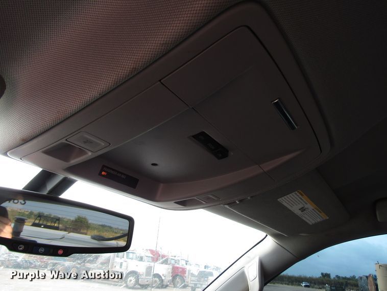 image for item DG0259 2015 Chevrolet Silverado 1500 Crew Cab pickup truck