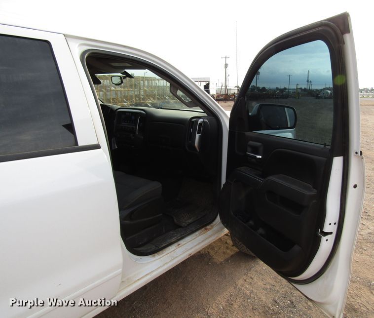 image for item DG0259 2015 Chevrolet Silverado 1500 Crew Cab pickup truck