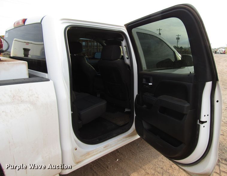 image for item DG0259 2015 Chevrolet Silverado 1500 Crew Cab pickup truck