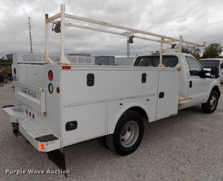 image for item DG2459 2011 Ford F350 Super Duty utility bed pickup truck