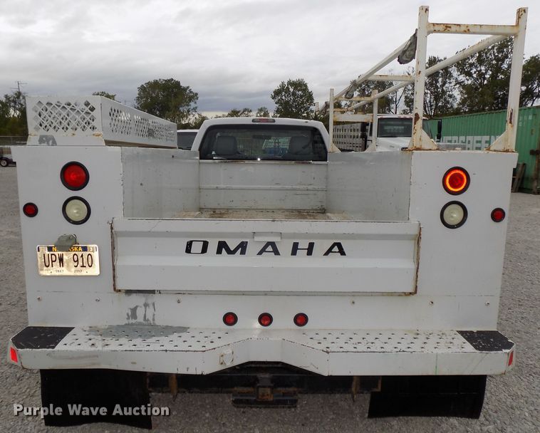 image for item DG2459 2011 Ford F350 Super Duty utility bed pickup truck