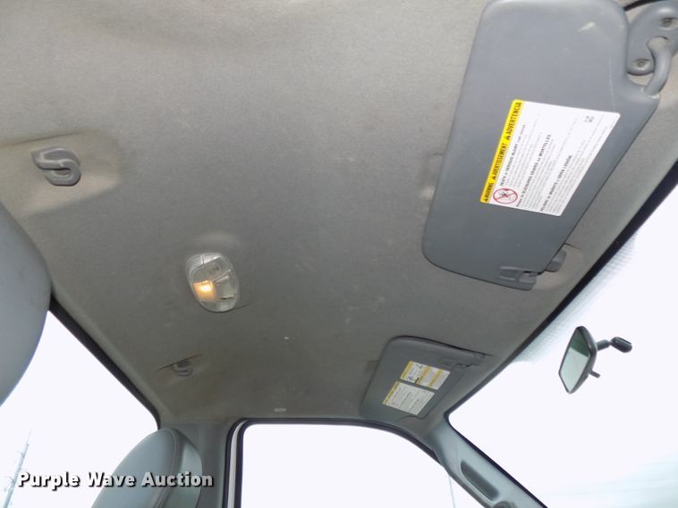 image for item DG2459 2011 Ford F350 Super Duty utility bed pickup truck