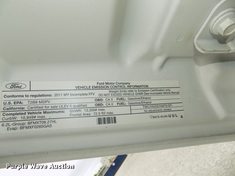 image for item DG2459 2011 Ford F350 Super Duty utility bed pickup truck