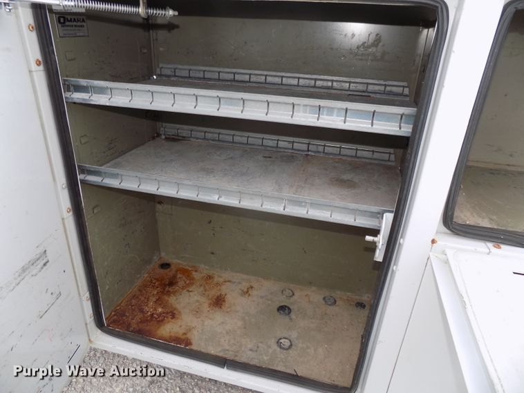 image for item DG2459 2011 Ford F350 Super Duty utility bed pickup truck